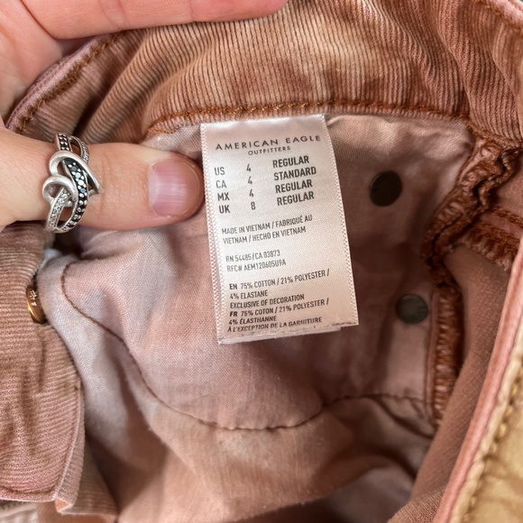 American Eagle Outfitters Brick Cropped Jeans - Picture 8 of 10